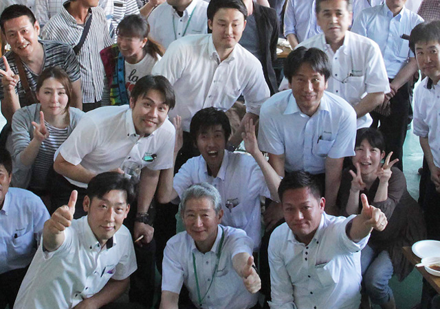 採用情報